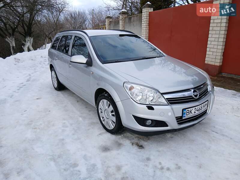 Универсал Opel Astra 2008 в Ровно фото 5 Универсал Opel Astra 2008 в Ровно