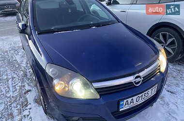 Хэтчбек Opel Astra 2006 в Киеве