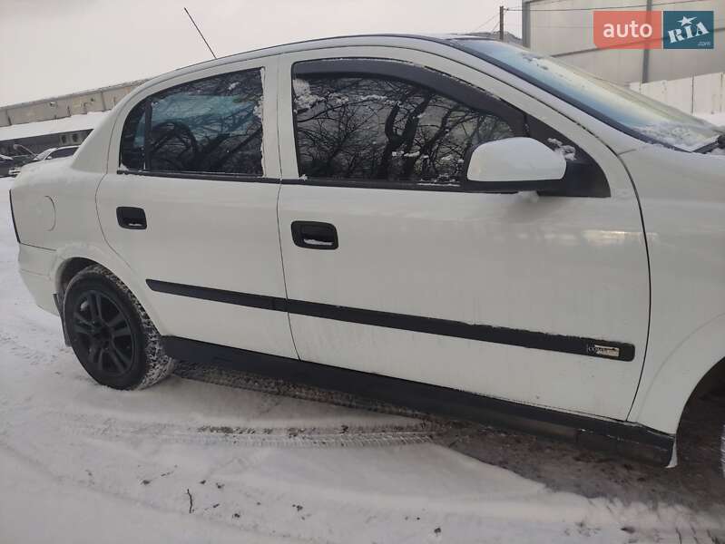 Седан Opel Astra 1998 в Жмеринке