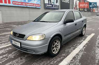 Седан Opel Astra 2006 в Полтаве