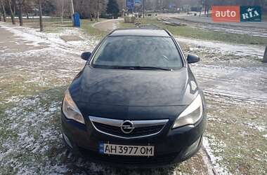 Универсал Opel Astra 2011 в Харькове