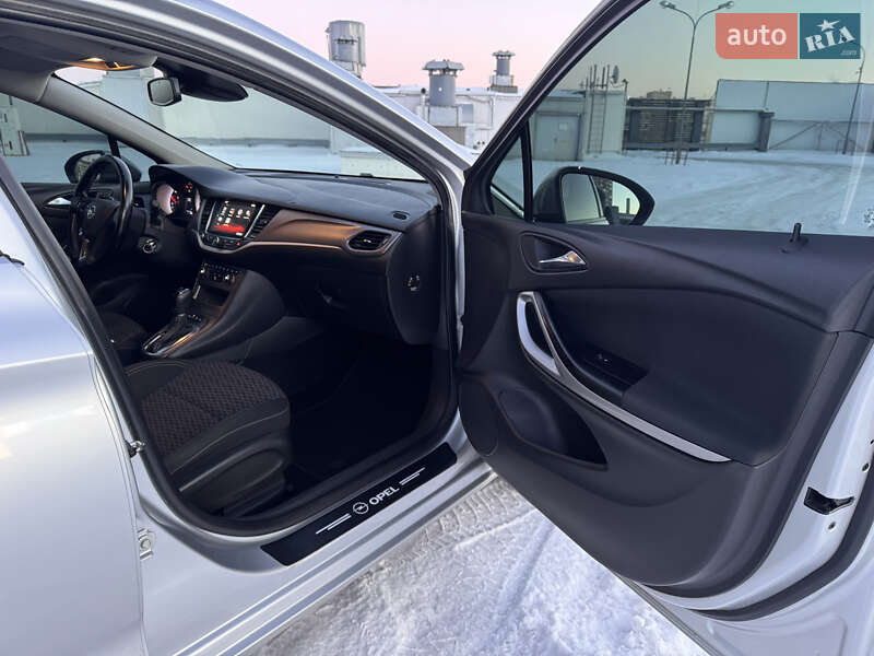 Универсал Opel Astra 2018 в Киеве фото 40 Универсал Opel Astra 2018 в Киеве