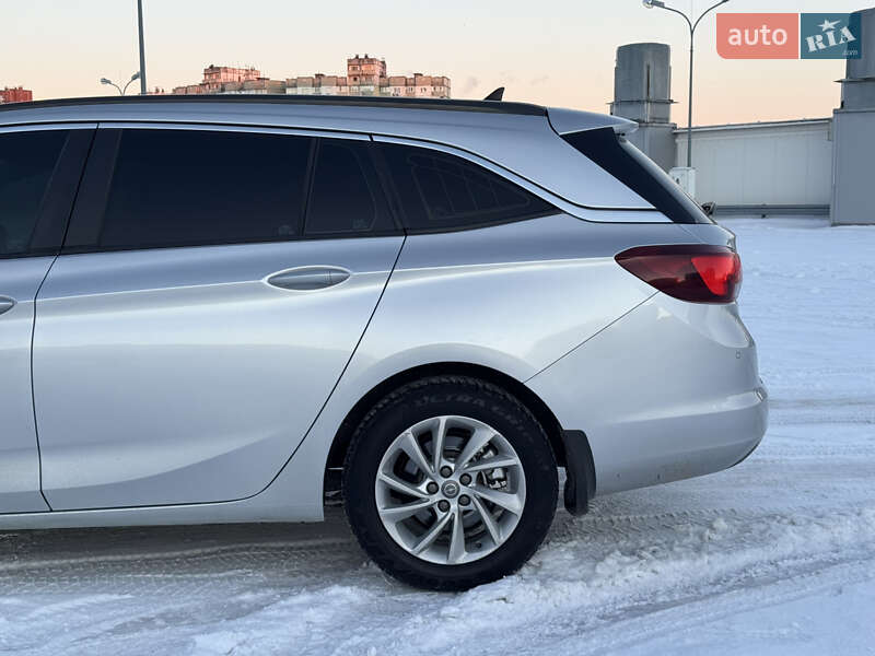 Универсал Opel Astra 2018 в Киеве фото 60 Универсал Opel Astra 2018 в Киеве