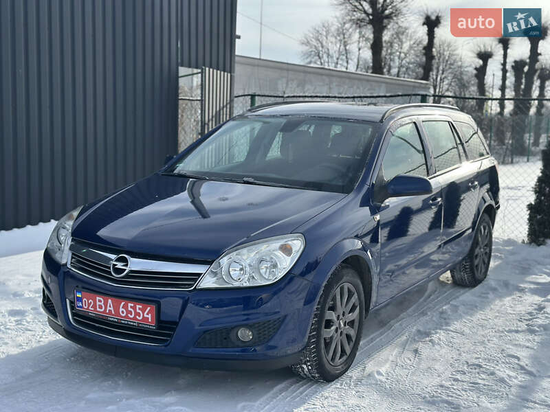 Универсал Opel Astra 2008 в Виннице