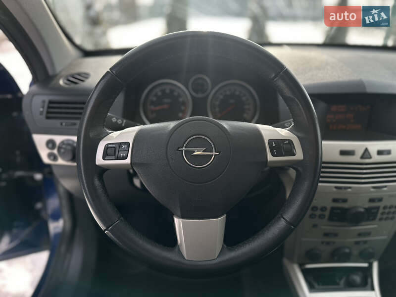 Универсал Opel Astra 2008 в Виннице