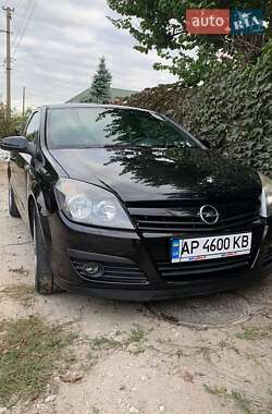 Хэтчбек Opel Astra 2005 в Запорожье