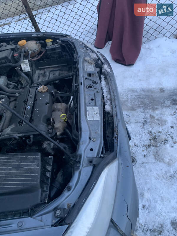 Седан Opel Astra 2007 в Стрые