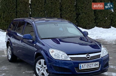 Универсал Opel Astra 2009 в Тернополе