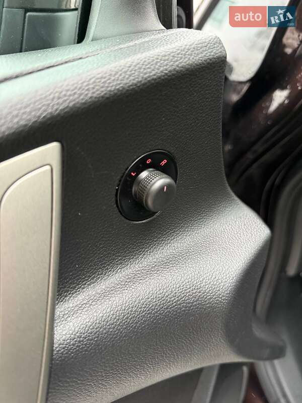 Хэтчбек Opel Astra 2011 в Ровно