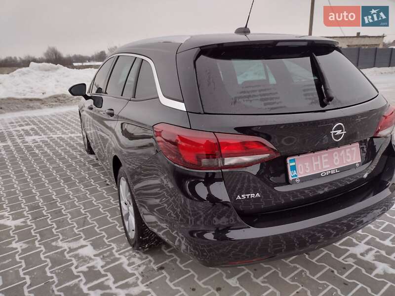 Универсал Opel Astra 2022 в Дубно