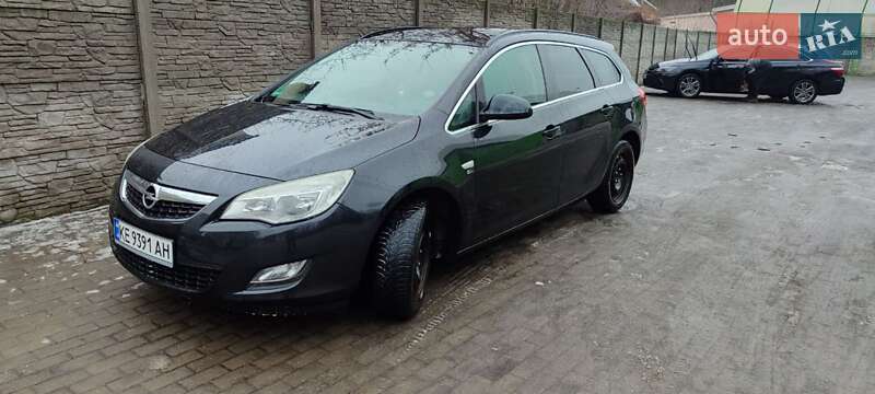 Универсал Opel Astra 2012 в Днепре