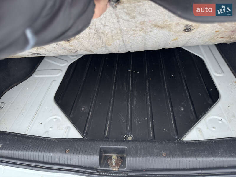 Универсал Opel Astra 2001 в Черновцах