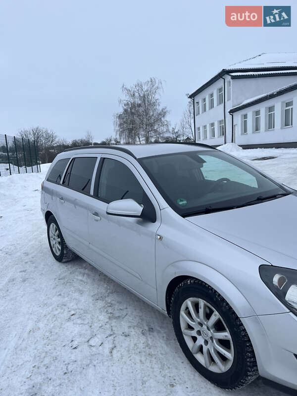 Универсал Opel Astra 2008 в Жашкове фото 2 Универсал Opel Astra 2008 в Жашкове