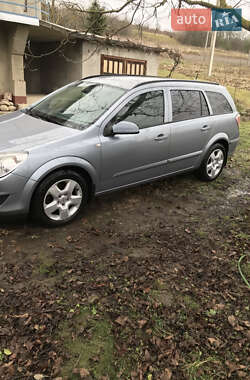 Універсал Opel Astra 2008 в Івано-Франківську