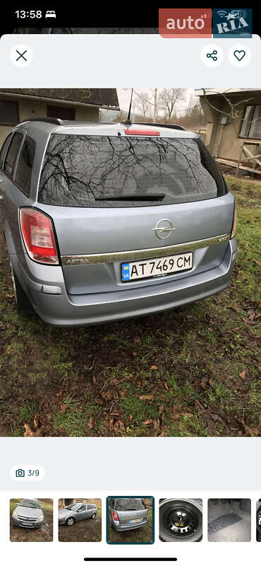 Универсал Opel Astra 2008 в Ивано-Франковске