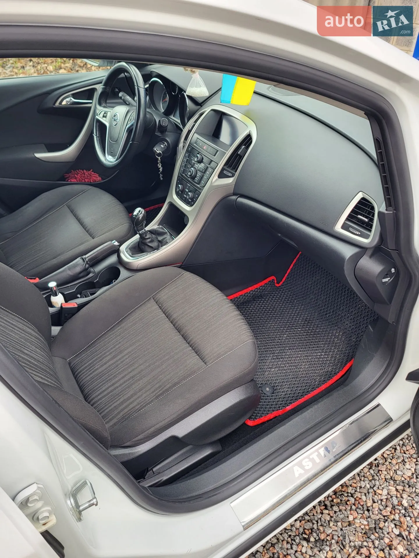 2011 Opel Astra - мініатюра 7