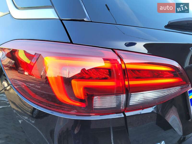 Універсал Opel Astra 2019 в Луцьку