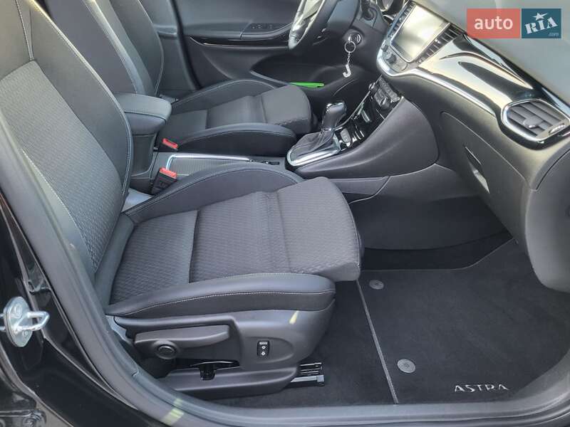 Універсал Opel Astra 2019 в Луцьку