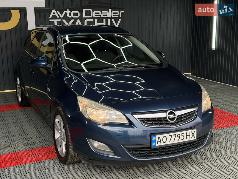 Универсал Opel Astra 2010 в Тячеве фото 17 Универсал Opel Astra 2010 в Тячеве