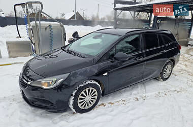 Універсал Opel Astra 2018 в Коростені