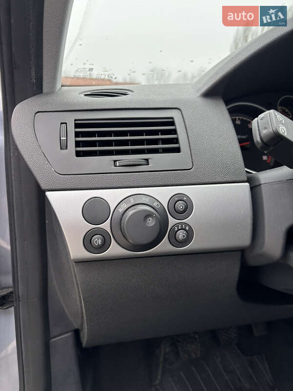 Универсал Opel Astra 2010 в Лубнах