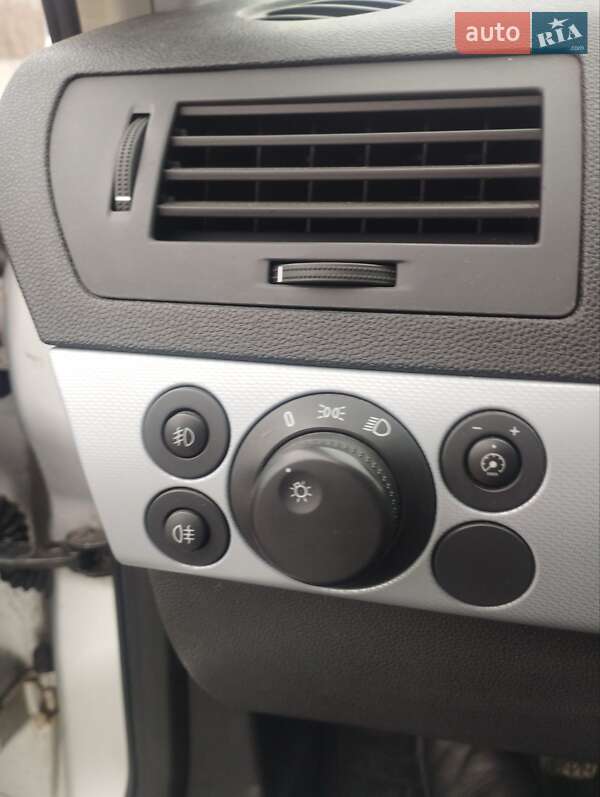 Хэтчбек Opel Astra 2005 в Городище фото 7 Хэтчбек Opel Astra 2005 в Городище