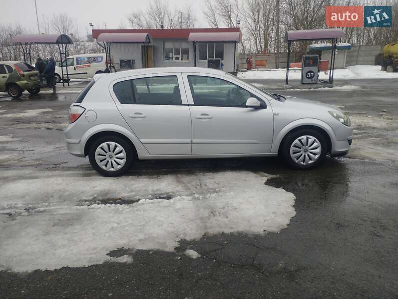 Хэтчбек Opel Astra 2005 в Городище фото 2 Хэтчбек Opel Astra 2005 в Городище