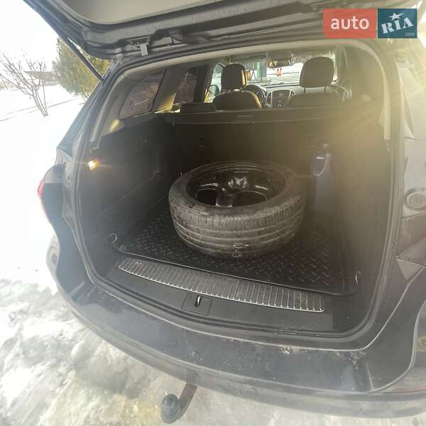 Универсал Opel Astra 2011 в Сарнах