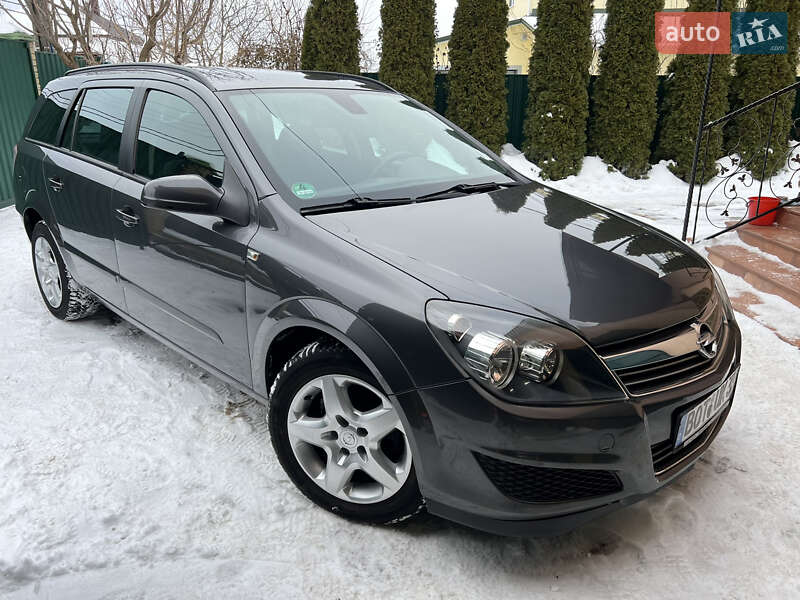 Универсал Opel Astra 2009 в Виннице