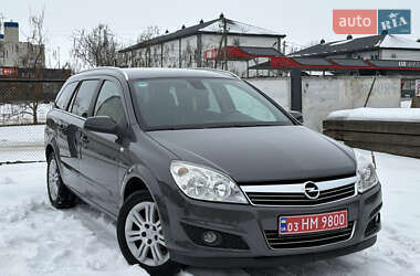 Универсал Opel Astra 2009 в Белой Церкви