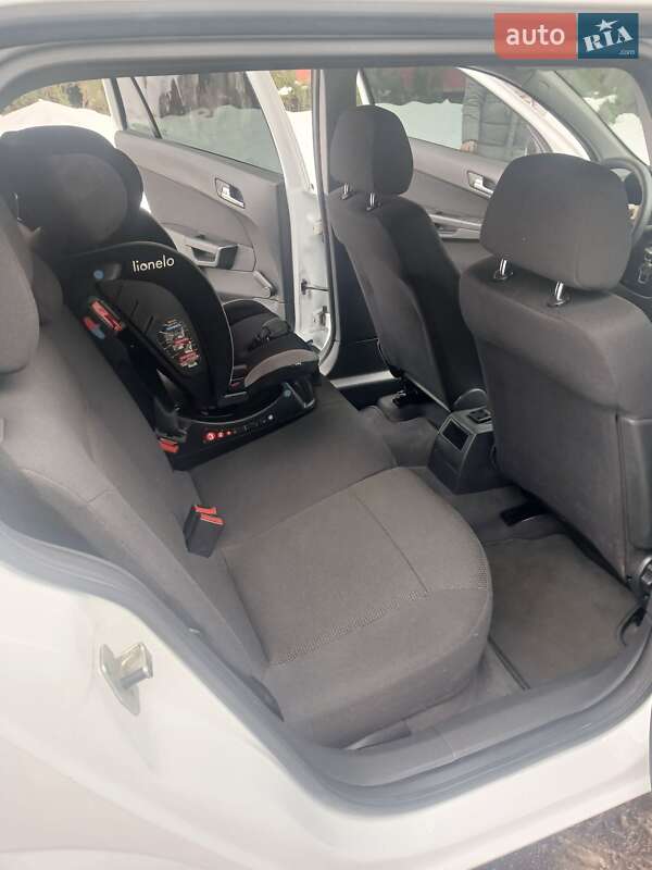 Универсал Opel Astra 2007 в Ровно