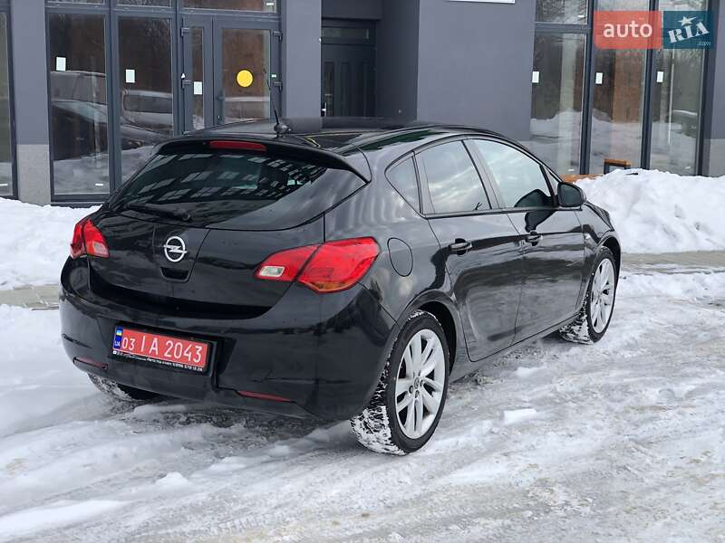 Хэтчбек Opel Astra 2015 в Львове фото 22 Хэтчбек Opel Astra 2015 в Львове