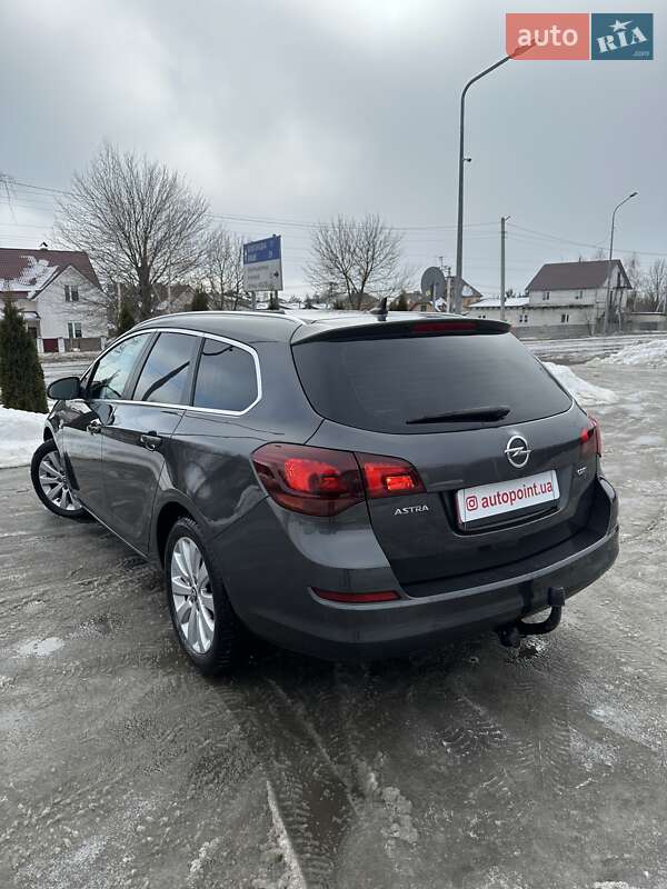 Универсал Opel Astra 2012 в Белогородке фото 8 Универсал Opel Astra 2012 в Белогородке