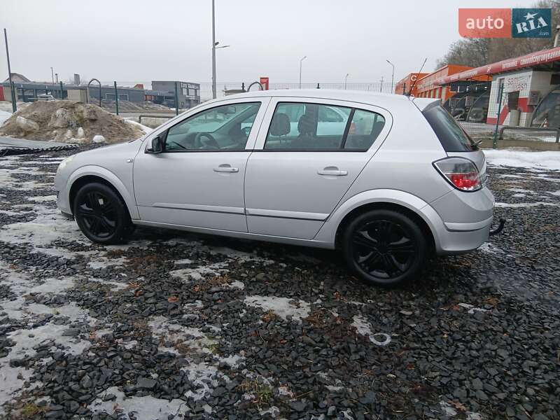 Хэтчбек Opel Astra 2008 в Луцке фото 4 Хэтчбек Opel Astra 2008 в Луцке