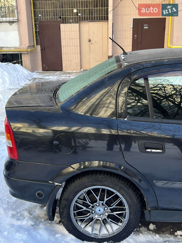 Седан Opel Astra 2006 в Киеве фото 12 Седан Opel Astra 2006 в Киеве