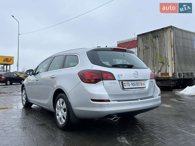 Универсал Opel Astra 2011 в Луцке фото 11 Универсал Opel Astra 2011 в Луцке