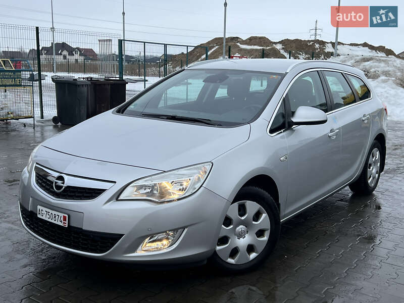 Универсал Opel Astra 2011 в Луцке фото 17 Универсал Opel Astra 2011 в Луцке