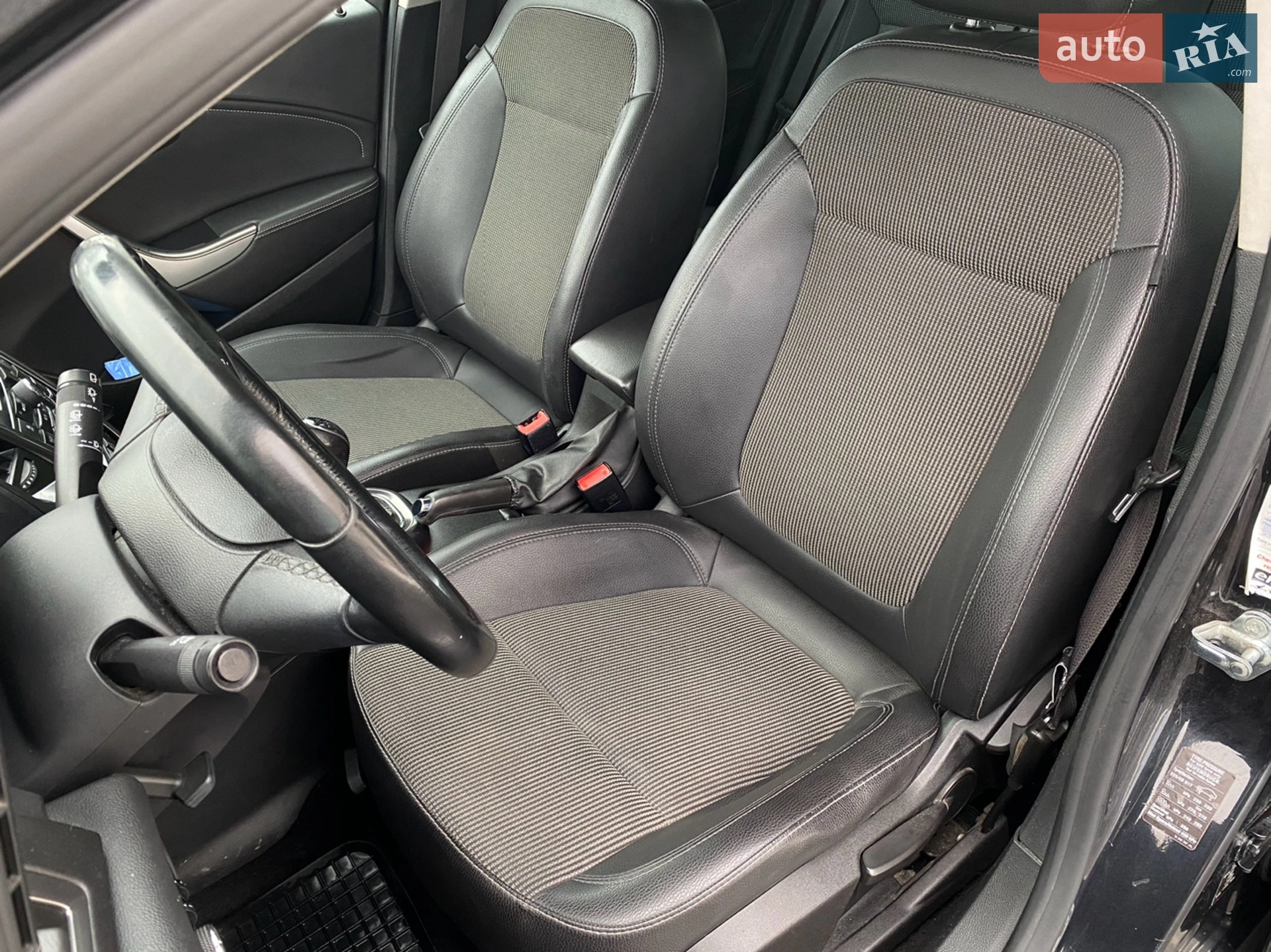 2011 Opel Astra - мініатюра 18