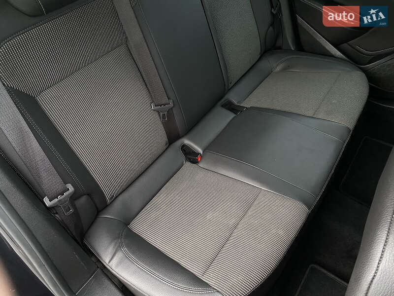 Хетчбек Opel Astra 2011 в Луцьку