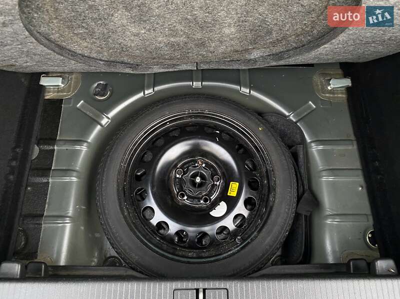 Хетчбек Opel Astra 2011 в Луцьку