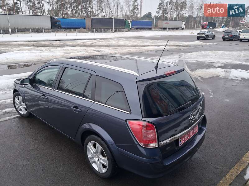 Универсал Opel Astra 2009 в Ковеле
