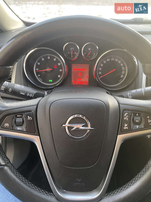 Хетчбек Opel Astra 2011 в Львові фото 2 Хетчбек Opel Astra 2011 в Львові