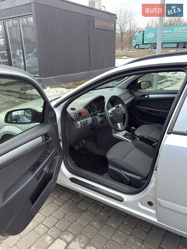 Универсал Opel Astra 2009 в Львове фото 6 Универсал Opel Astra 2009 в Львове
