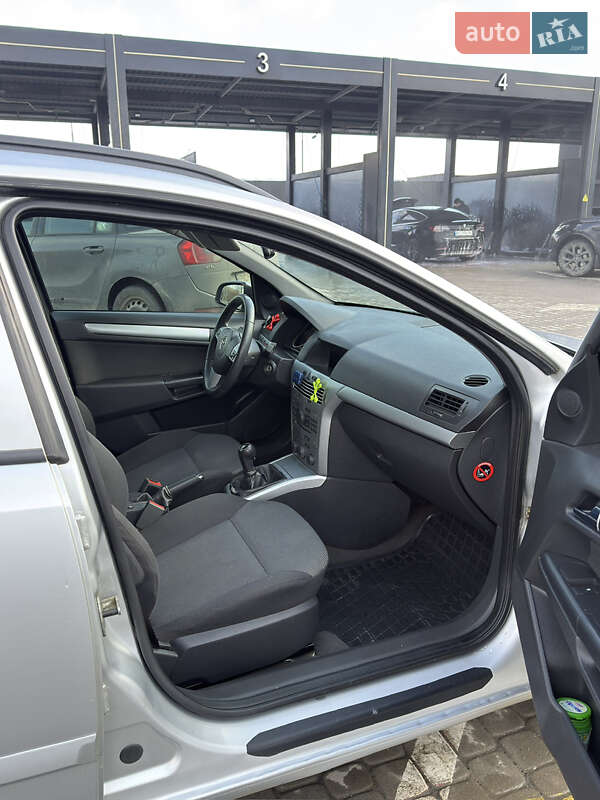 Универсал Opel Astra 2009 в Львове фото 11 Универсал Opel Astra 2009 в Львове