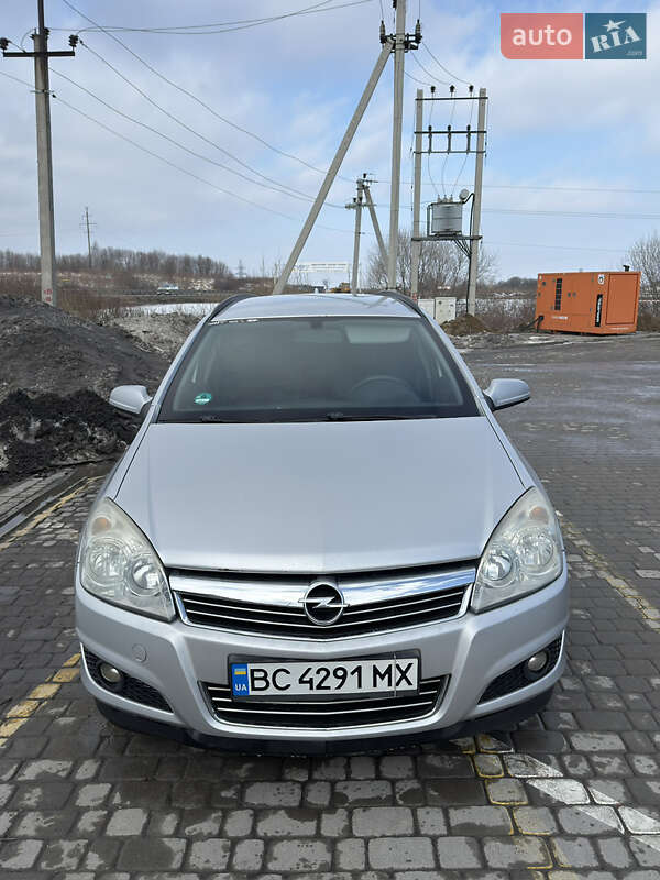 Универсал Opel Astra 2009 в Львове фото 16 Универсал Opel Astra 2009 в Львове
