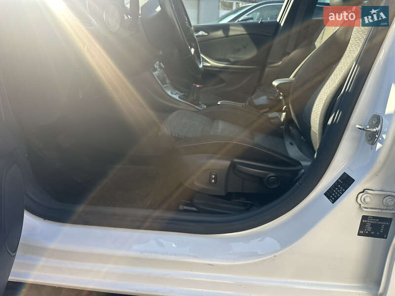 Универсал Opel Astra 2018 в Ивано-Франковске фото 27 Универсал Opel Astra 2018 в Ивано-Франковске