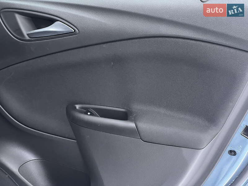 Универсал Opel Astra 2017 в Стрые фото 94 Универсал Opel Astra 2017 в Стрые
