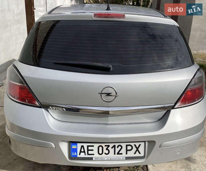 Хэтчбек Opel Astra 2011 в Боярке фото 2 Хэтчбек Opel Astra 2011 в Боярке
