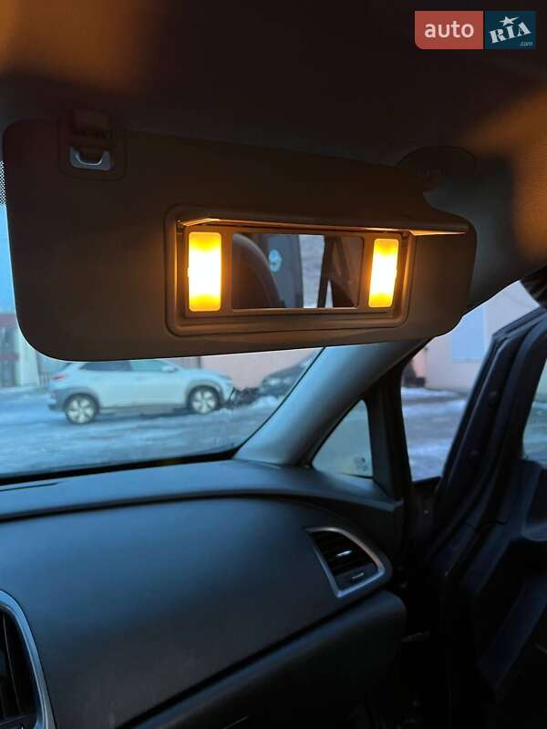 Универсал Opel Astra 2014 в Бродах