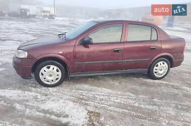 Седан Opel Astra 2008 в Хмельницком